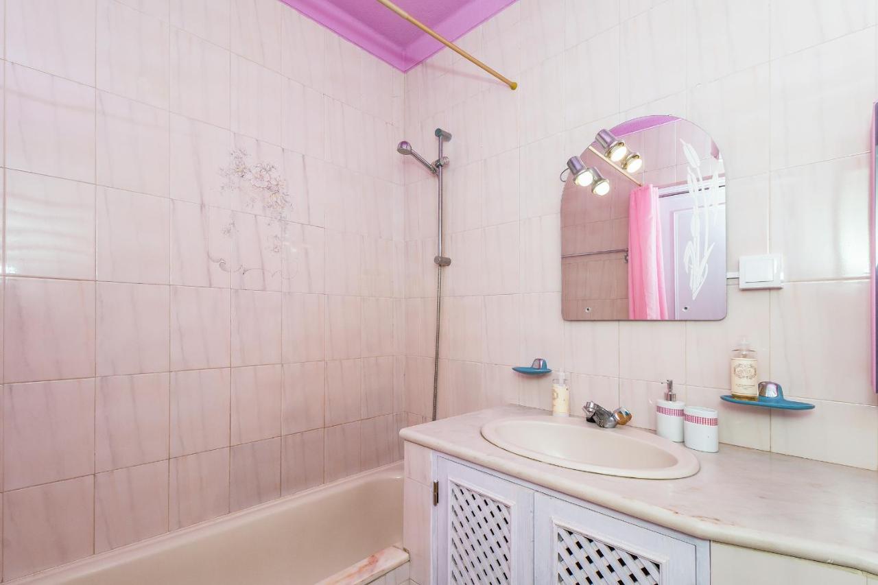 Passaro Azul Guesthouse By Algarve Golden Properties ลากอส ภายนอก รูปภาพ
