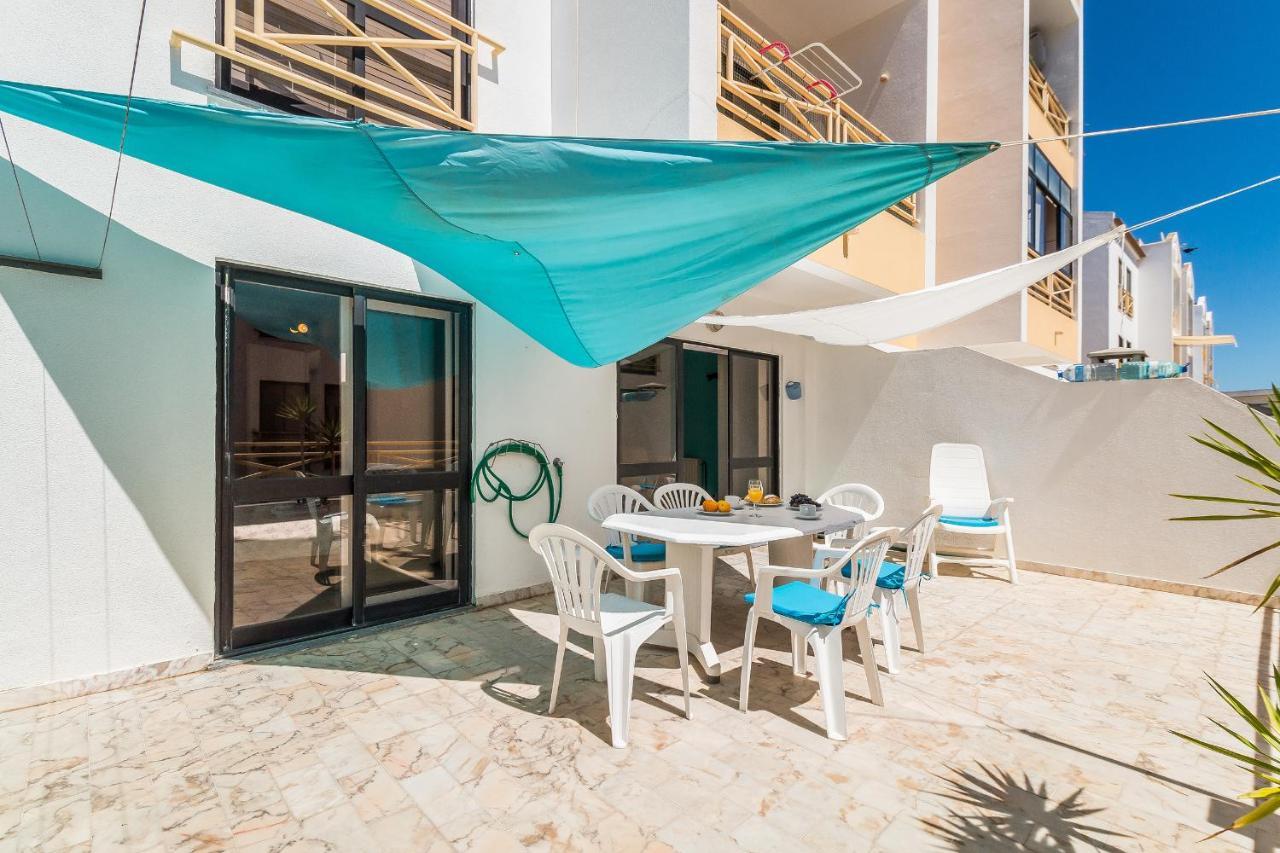 Passaro Azul Guesthouse By Algarve Golden Properties ลากอส ภายนอก รูปภาพ