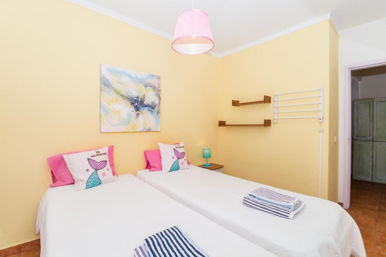Passaro Azul Guesthouse By Algarve Golden Properties ลากอส ภายนอก รูปภาพ