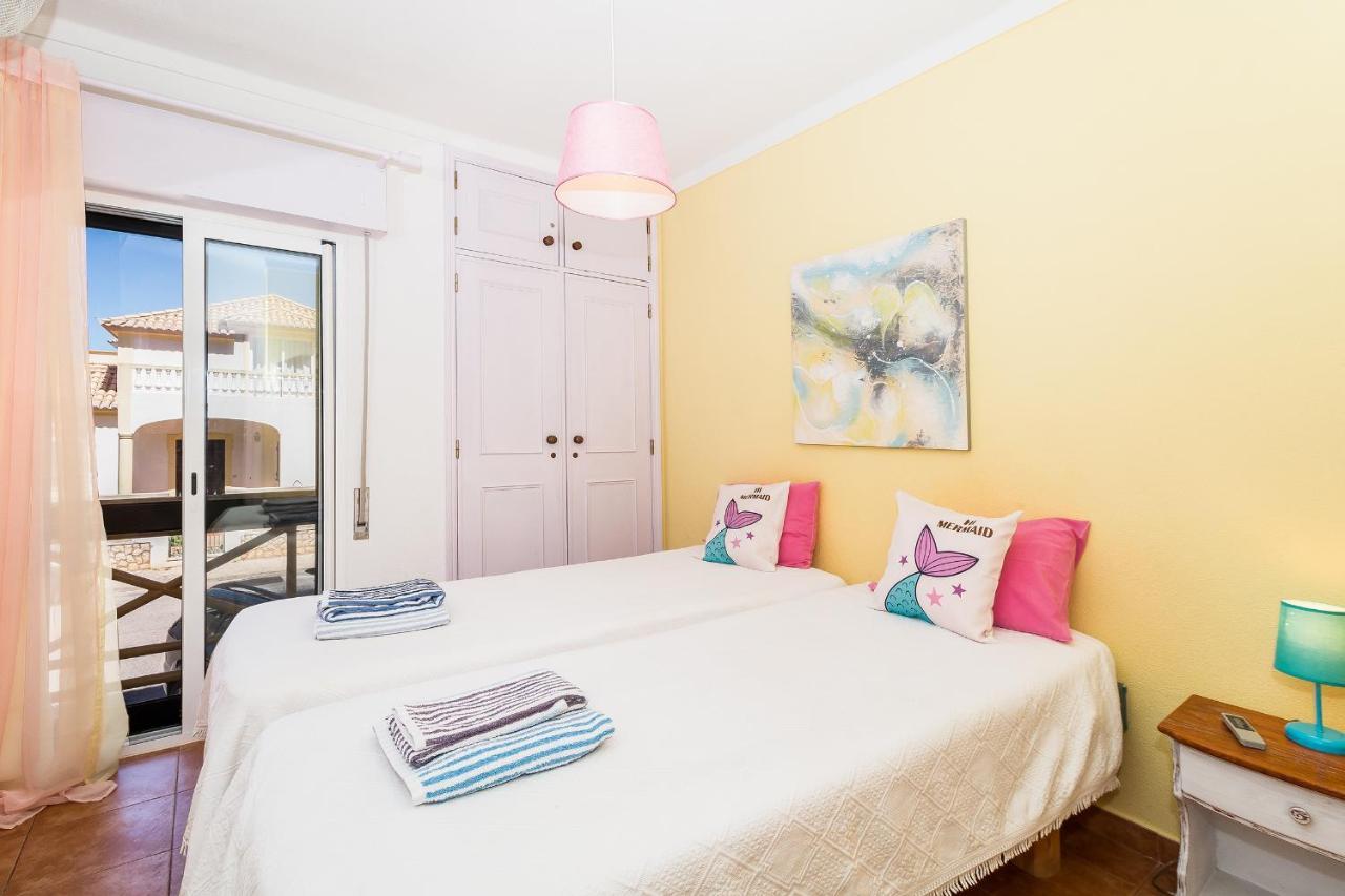 Passaro Azul Guesthouse By Algarve Golden Properties ลากอส ภายนอก รูปภาพ